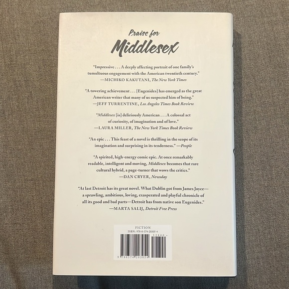 📚The Marriage Plot by Jeffrey Eugenides - Picture 2 of 3